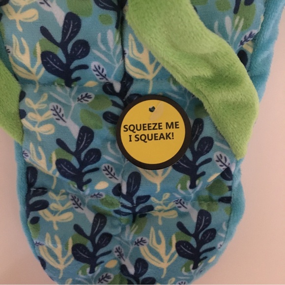 NEW Dog Toy with Squeakers Flip Flop Sandal | Kensington Kennel Club - Picture 2 of 5